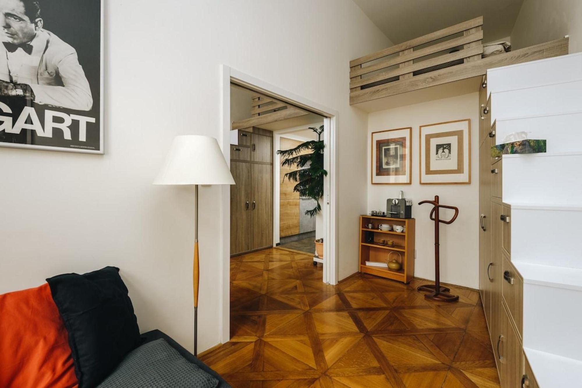 Cozy & Comfortable Apt Walking Anywhere You Want Sen ปราก ภายนอก รูปภาพ